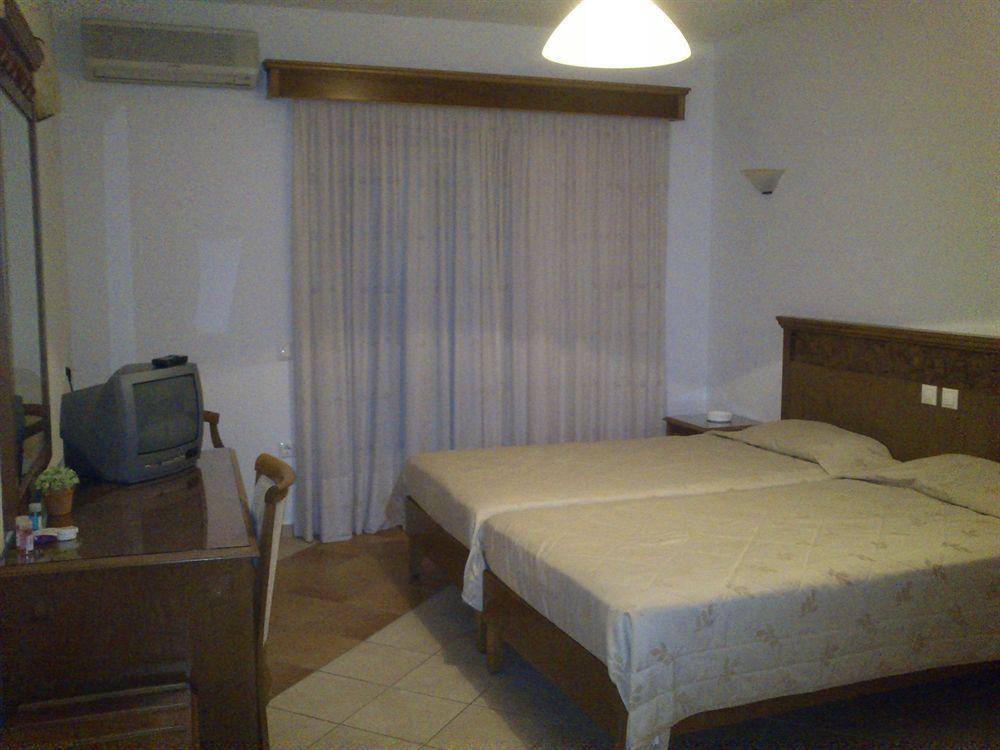 Hotel Anatolia アノ・メラ エクステリア 写真